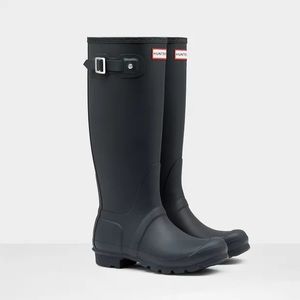 HUNTER rain boots navy blue